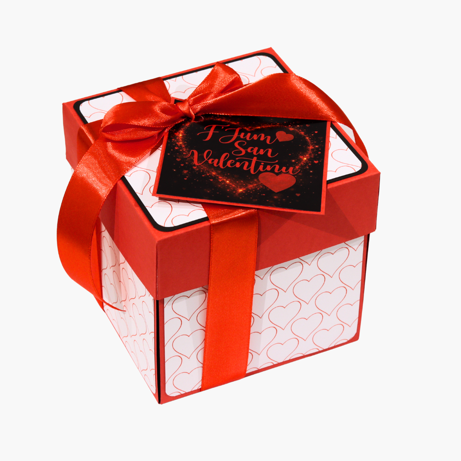 Heart to Heart Valentine's Explosion Box (8 Photos)