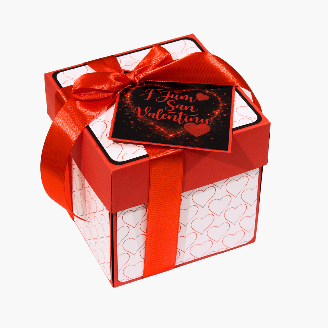 Heart to Heart Valentine's Explosion Box (8 Photos)